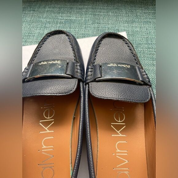 Calvin Klein woman’s 6.5 loafers - Picture 6 of 10